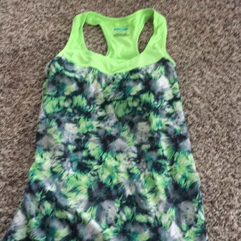 Workout tank